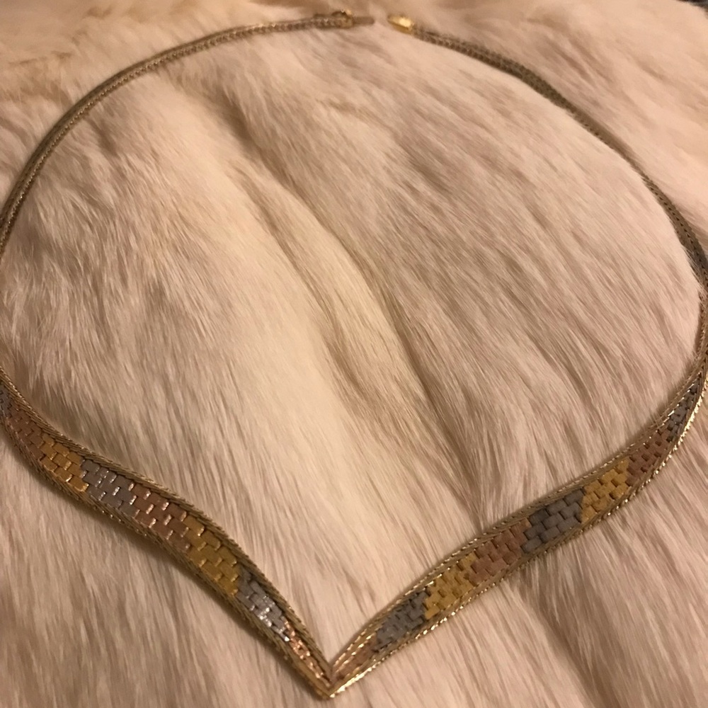 Preloved mesh trim color necklace 17”